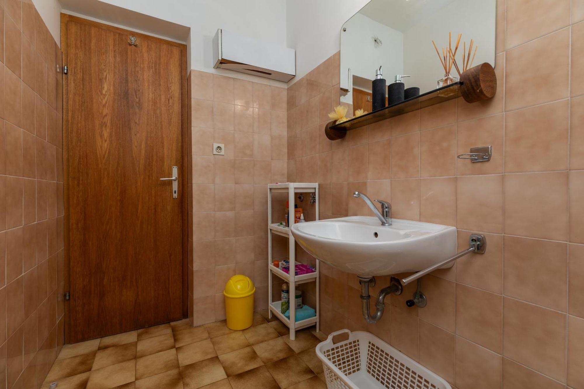 Apartments By The Sea Balica Rat, Omis - 1065 Room photo